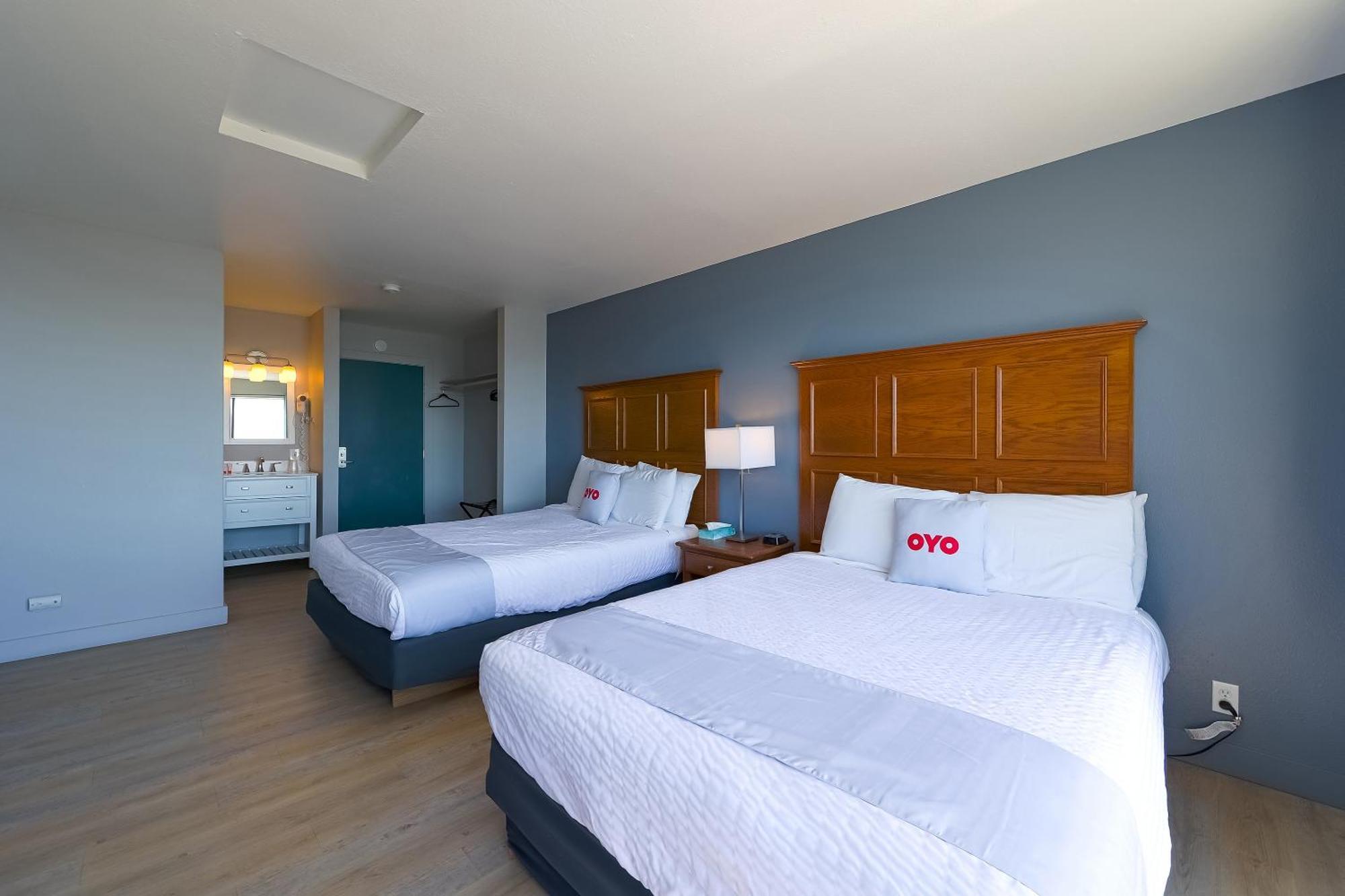 Oyo Waves Hotel Newport Or - Nye Beach Ngoại thất bức ảnh