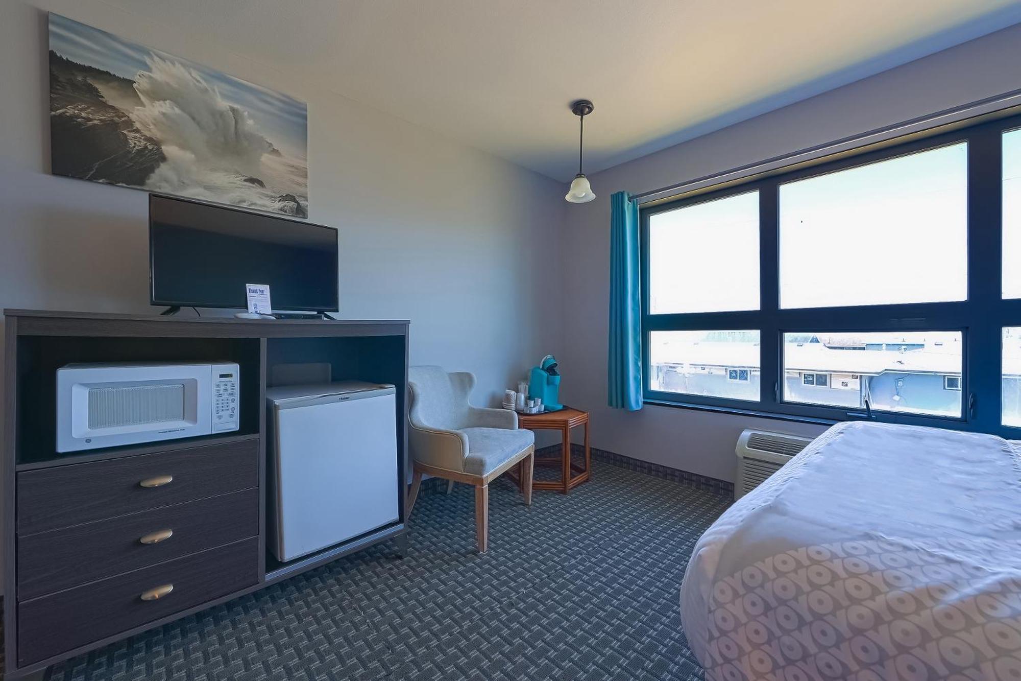Oyo Waves Hotel Newport Or - Nye Beach Ngoại thất bức ảnh